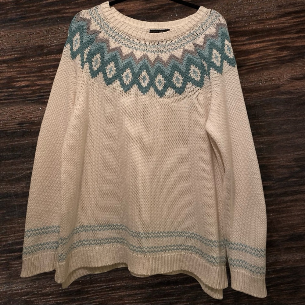 Women’s Preswick & Moore Sweater